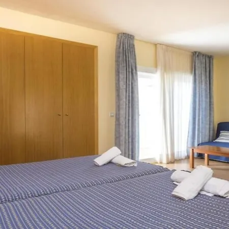 Erianob Hotel