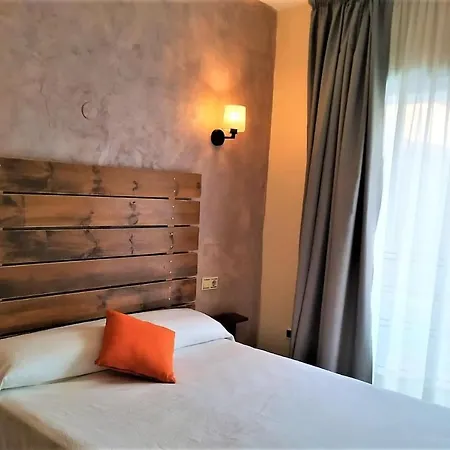 Erianob Hotel *