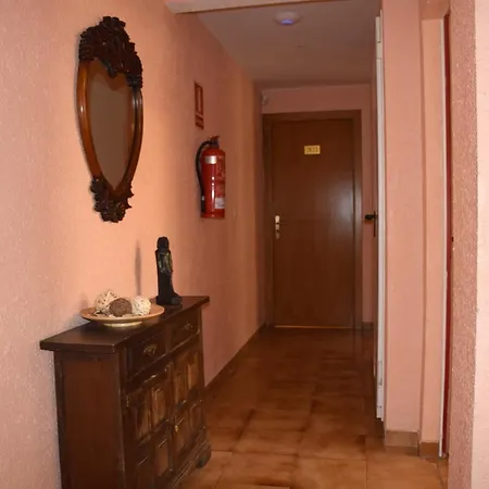 Erianob Hotel *